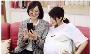 姜潮方回应麦迪娜怀二胎