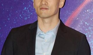 怎么样陪伴孩子走出抑郁